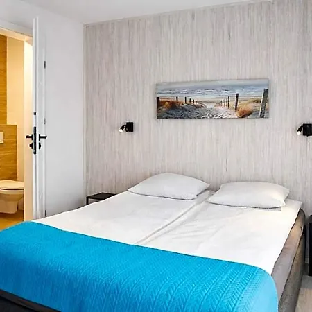 Family Homes - House 3*