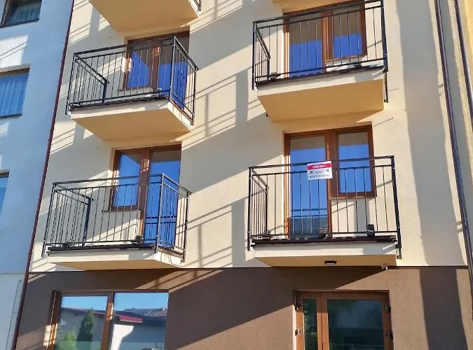 Alojamento de Acomodação e Pequeno-almoço Family Homes - House 3*